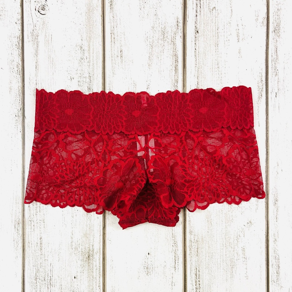 VS PINK Lace Cheeky Boyshort Small Retired Rare Style